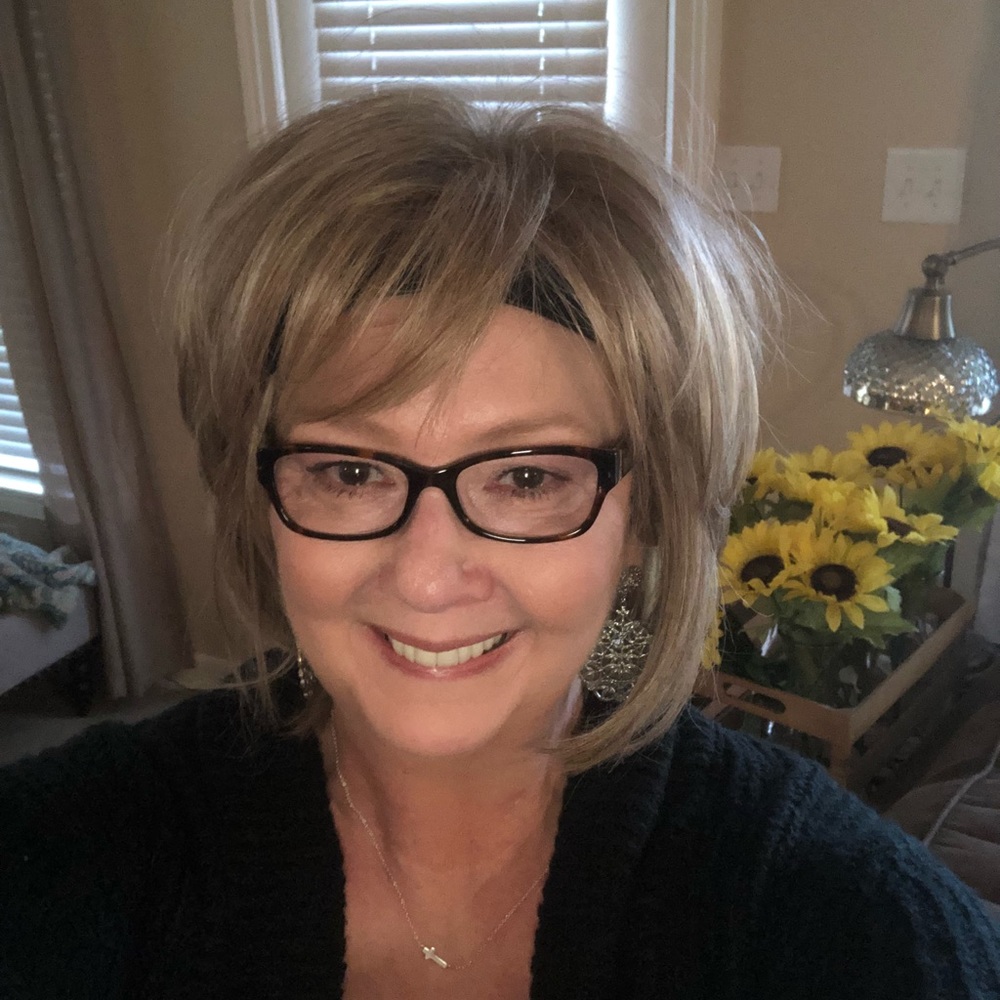 Meet your Posher, Rita